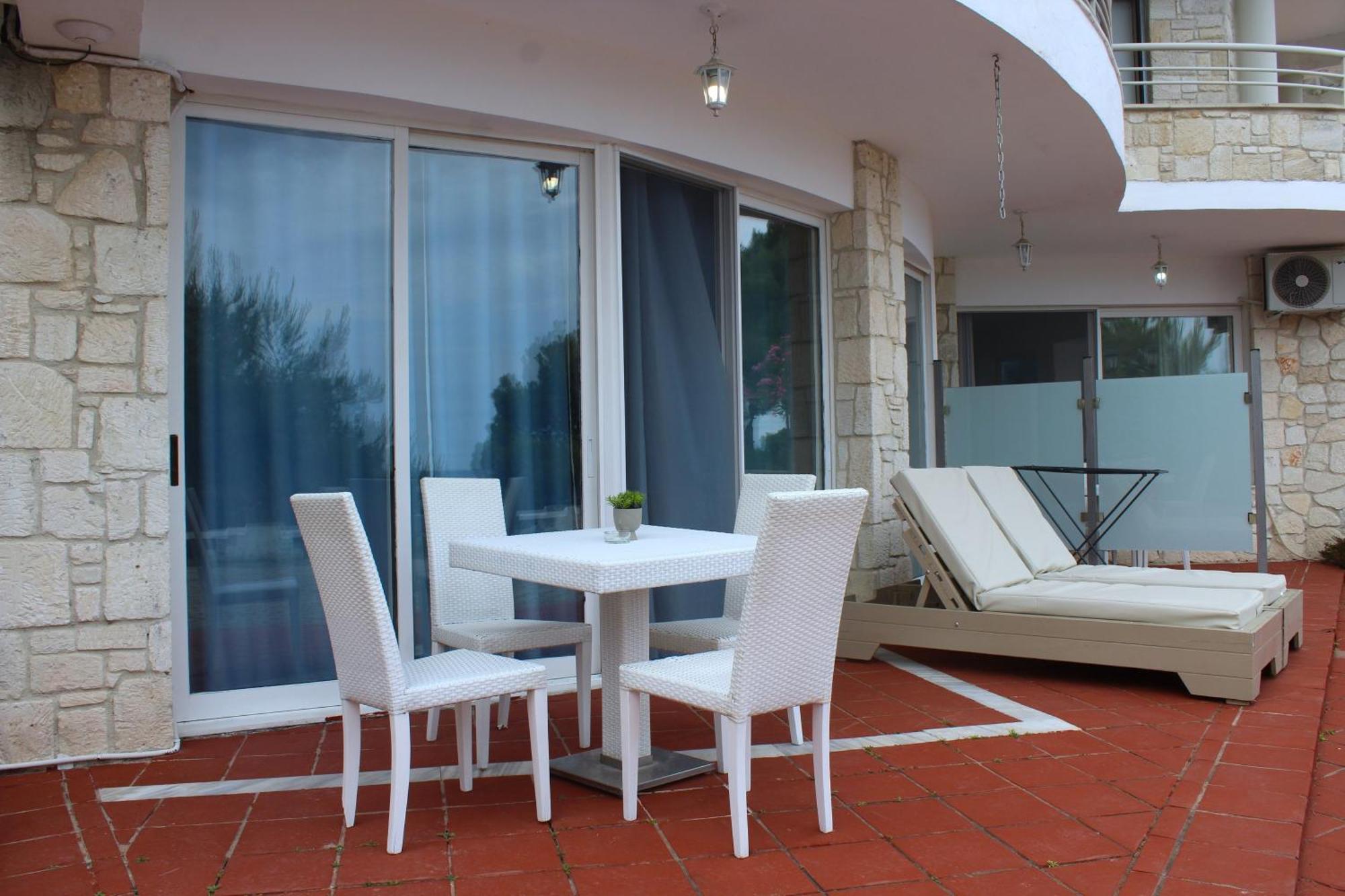 Amelia Apartments Kallithea  Quarto foto